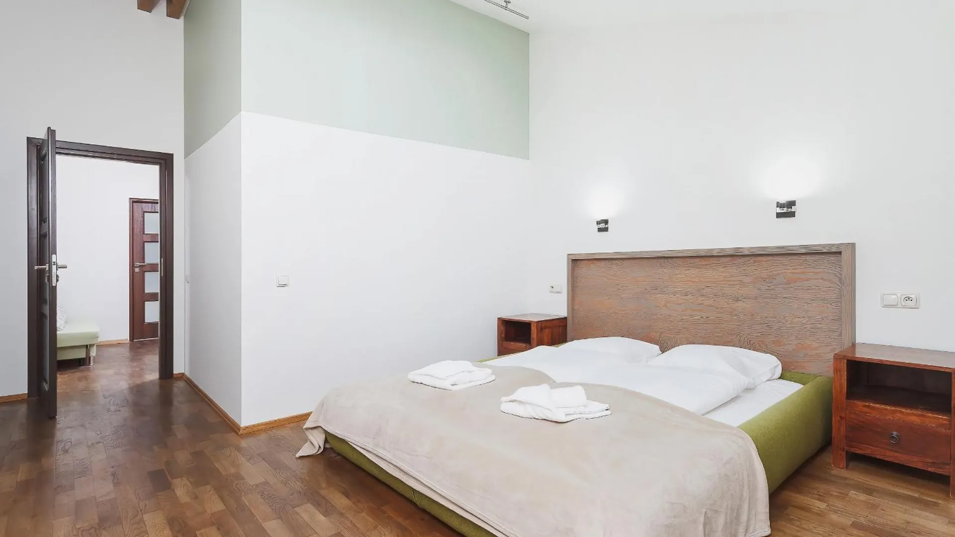 Apartment Amaretto Dluga 60 By Noclegi Renters contacts